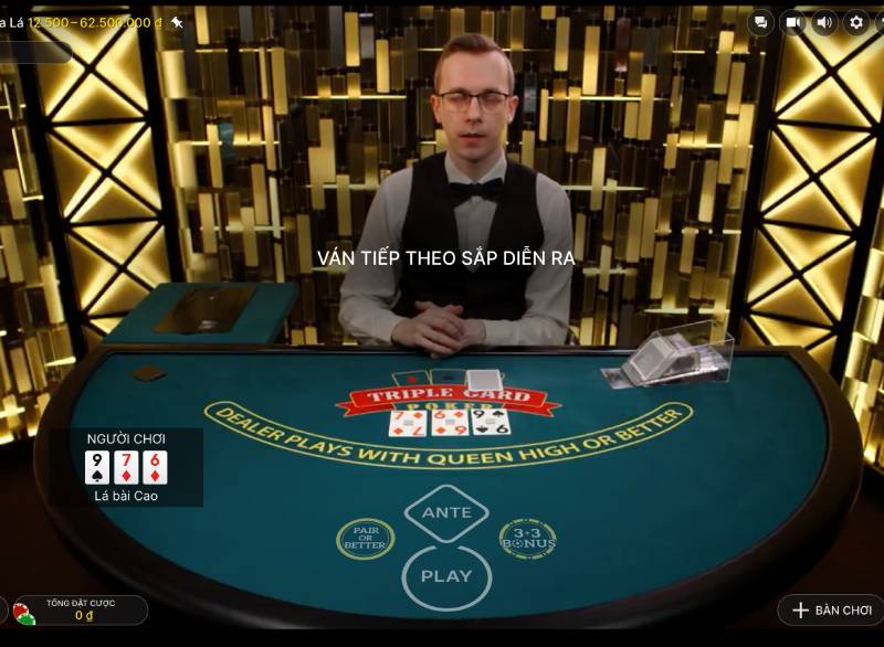 Luật Chơi Triple Card Poker 2025 - Giúp Người Chơi Nắm Vững 3 Cấu trúc của một ván chơi Triple Card Poker